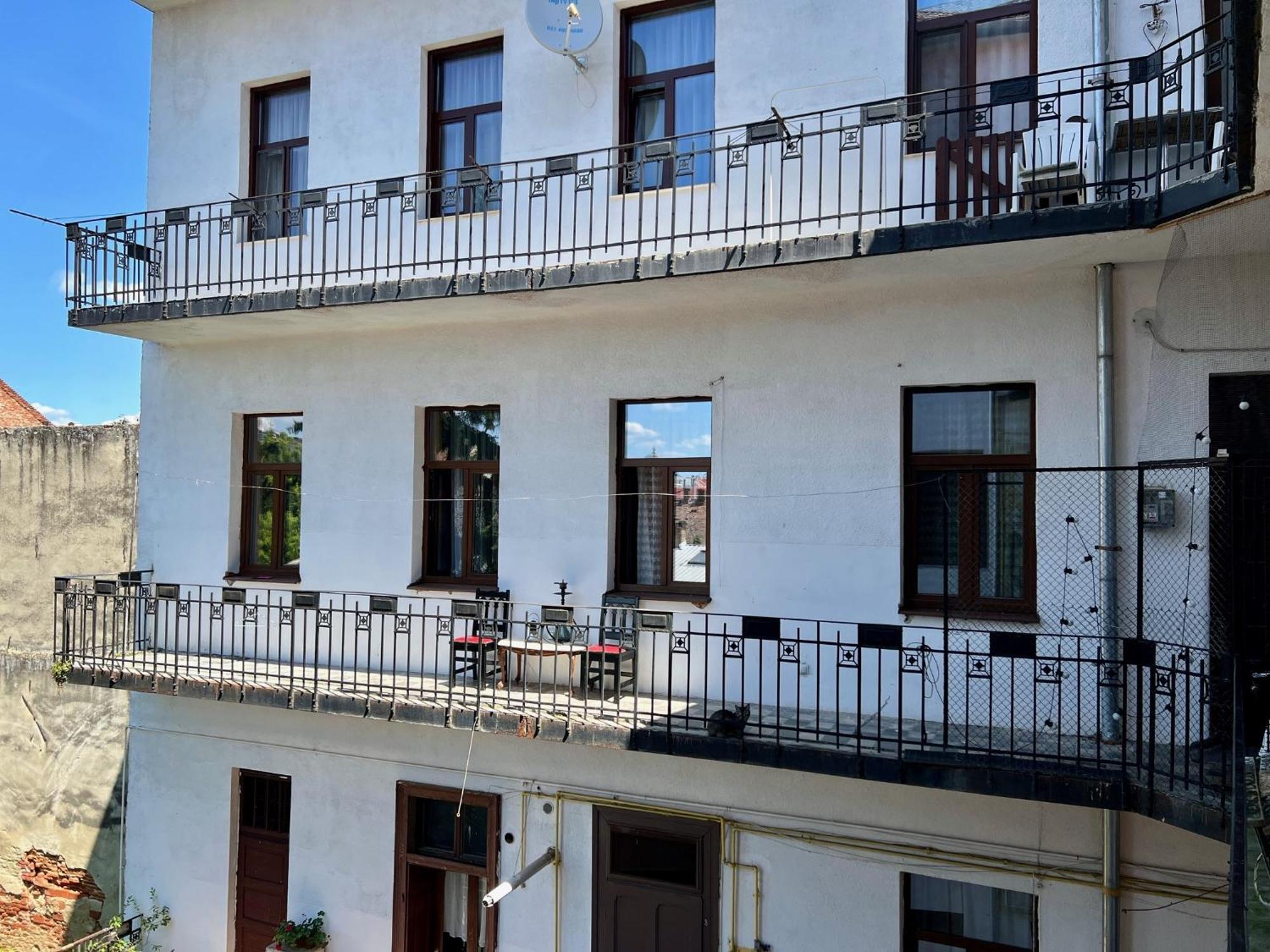 Classic Love Story In Old Cluj I ภายนอก รูปภาพ